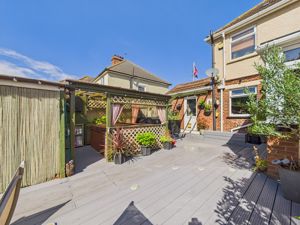 Photo 32- click for photo gallery